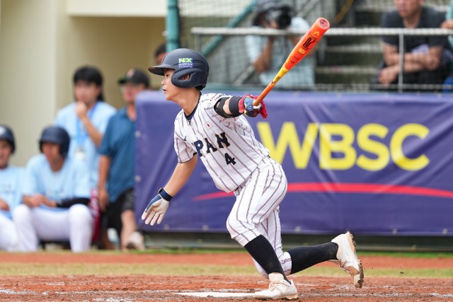 ヒットを放った茨木雄之介(松戸中央ボーイズ)