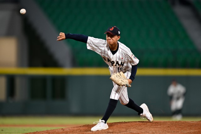 先発の岡田宗一郎(豊田リトルシニア)