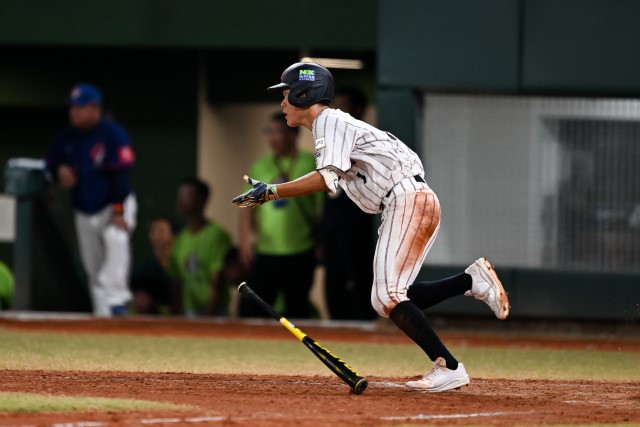 タイムリーを放つ丹羽裕聖(愛知尾州ボーイズ)
