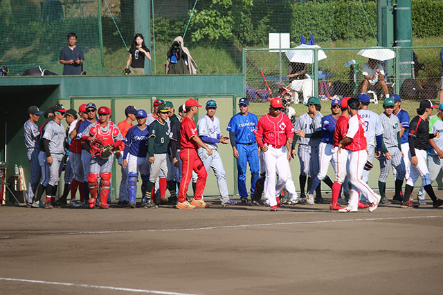 タイブレーク練習にて勝利を収めた選手たち