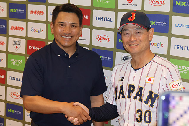 井口資仁監督と桑田真澄監督