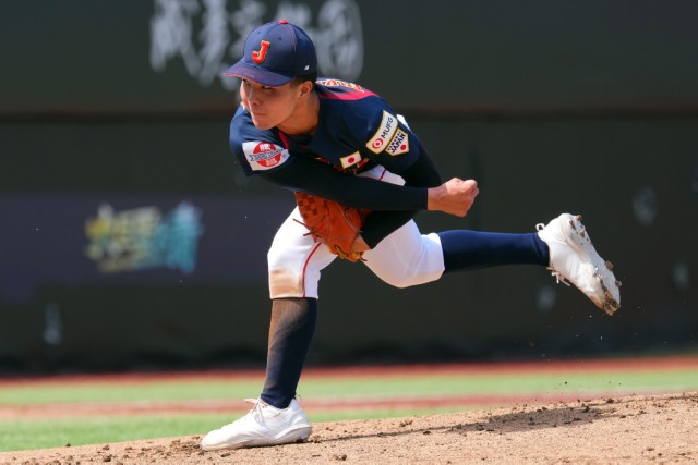 先発の福島陽奈汰(東海大熊本星翔高)